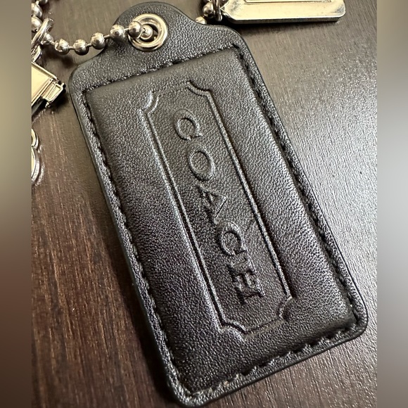 Coach EUC Iconic Silver Carriage & Brown Leather Hangtags - Picture 6 of 9